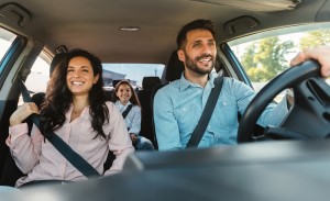 Family in Car_641402182.jpeg